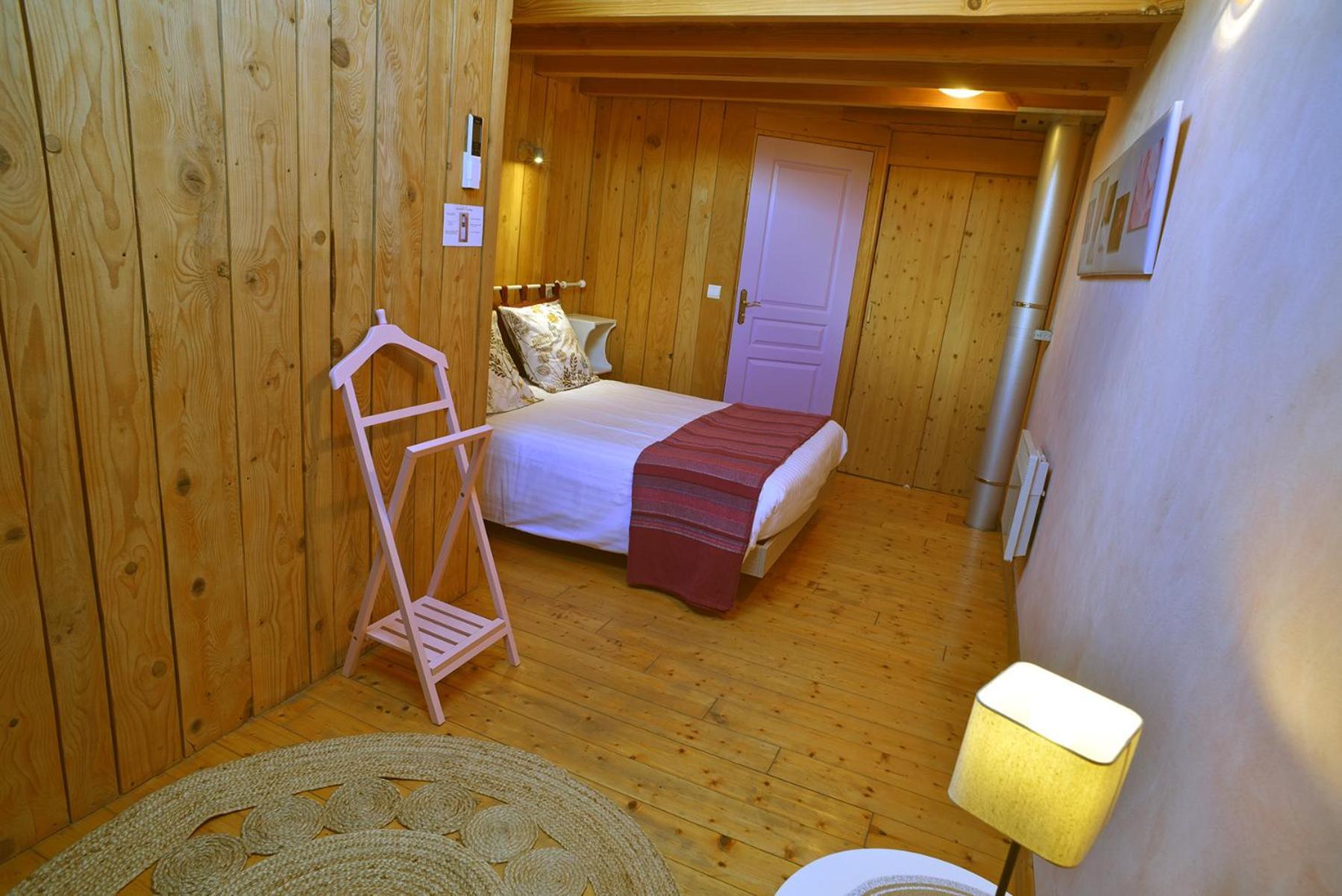 Le Douglas, Vignoble Et Reculees Du Jura - Avec Sauna * Lavigny