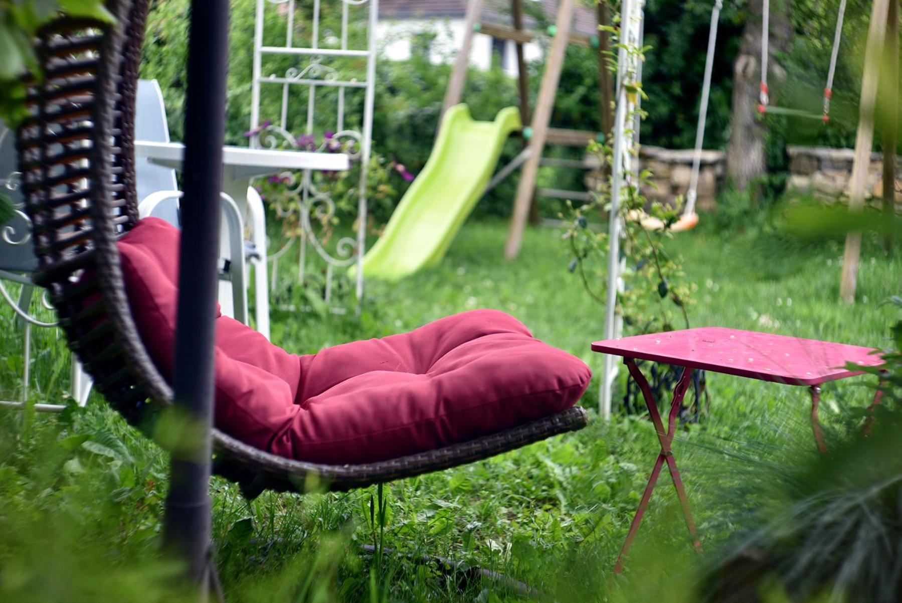 Le Douglas, Vignoble Et Reculees Du Jura - Avec Sauna *